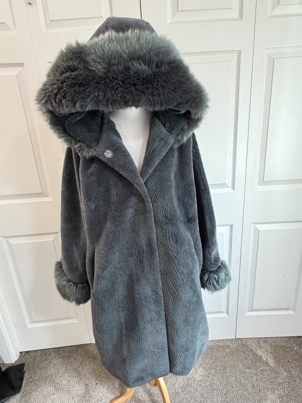 Vintage Gray Faux Fur Hooded Long Coat Belted Winter Jacket Estimated L XL